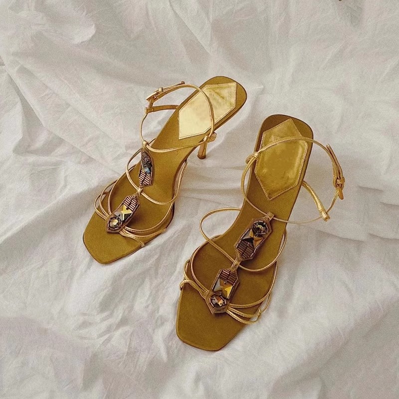 Altın rengi taşlı Mısır desenl - Women Shoes Egypt incelemesi ve fiyatı