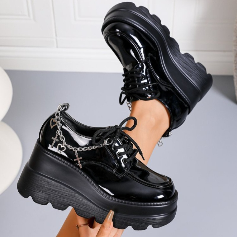 Kadınlar için Siyah Parlak Bağ - Women'S Shoes Loafers Black incelemesi ve fiyatı